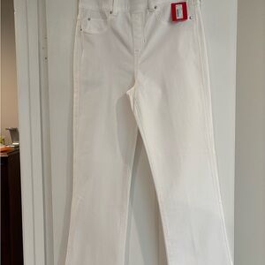 SPANX Women's cropped kick flare Jeans in White